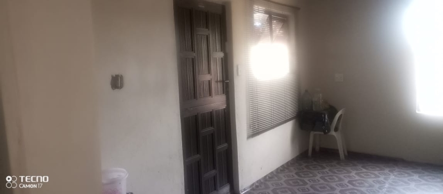 1 Bedroom Property for Sale in Bloemside Free State